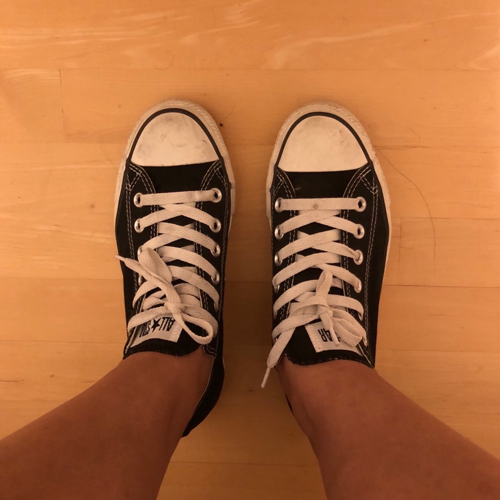 Converse REDUCED